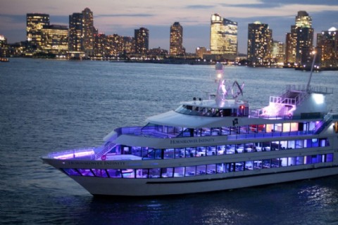 Manhattan Yacht Charters: The Ultimate Guide